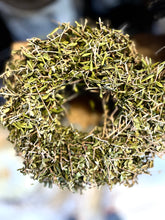 Lade das Bild in den Galerie-Viewer, Bonsai leaf wreath  30cm
